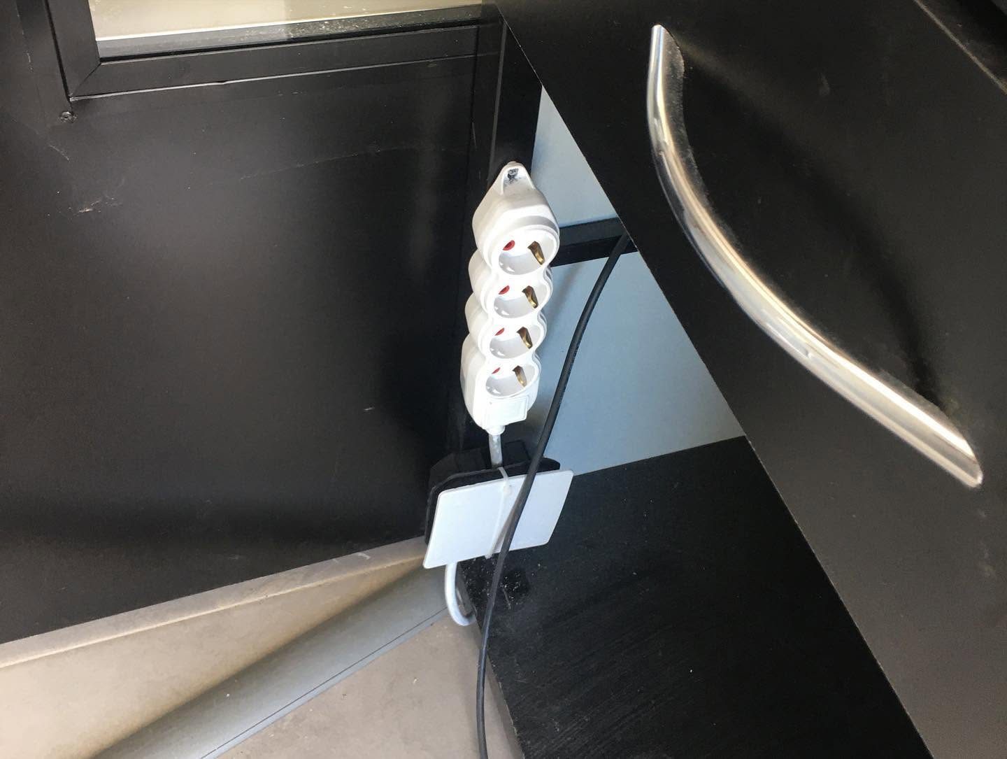 Elektrik Kablosu Neden Isınır?